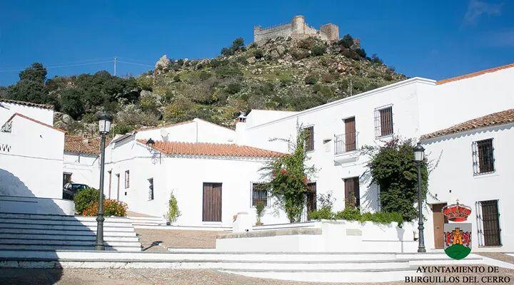 Hostal El Camionero Burguillos Del Cerro Extérieur photo